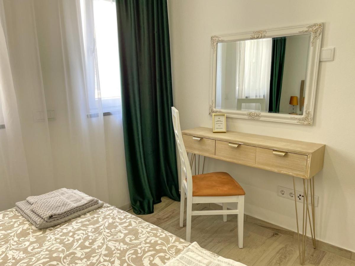 ポルティマンOur Charming Houseアパートメント エクステリア 写真