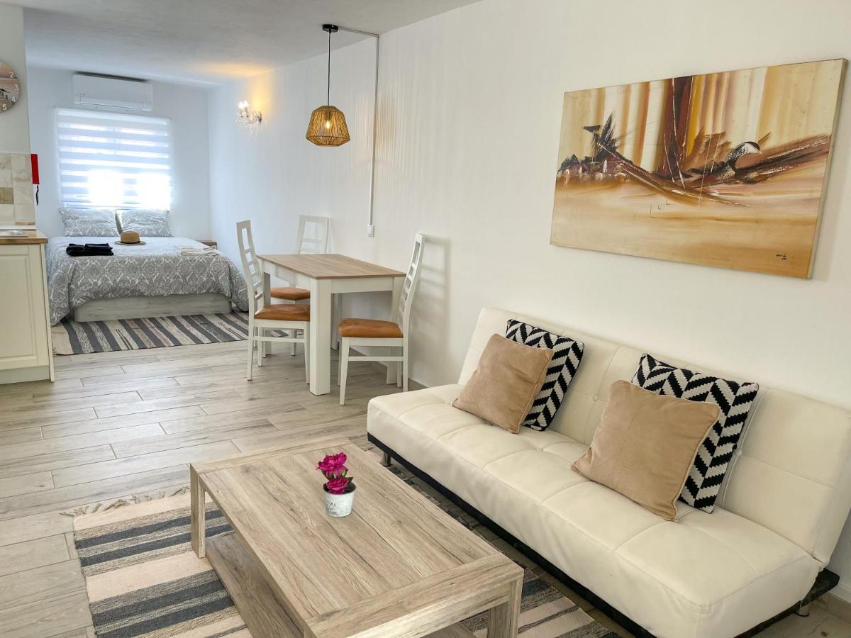 ポルティマンOur Charming Houseアパートメント エクステリア 写真